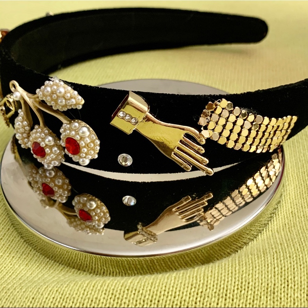 FROM NEW YORK PARIS IT’S ON EVERYONE’S HEAD ✈️ “Dolce Gabbana Style PRICE FIRM - Picture 13 of 16